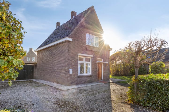 Photo of property St.Lambertusweg 80, Gemonde