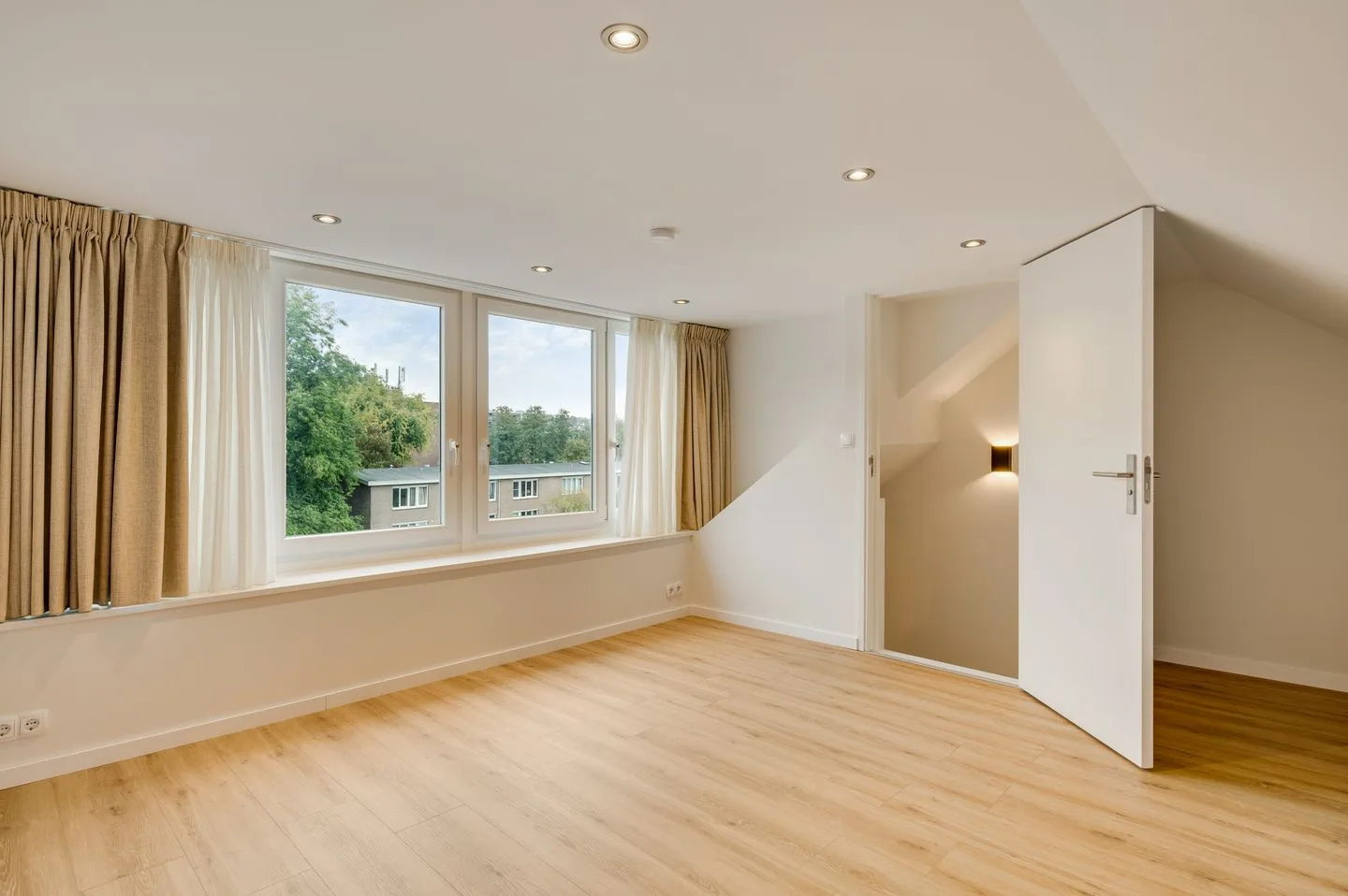 St. Nicolaasstraat 25 Simpelveld thumbnail 28