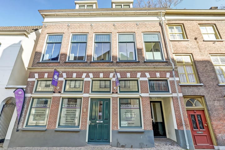 Photo of property St. Walburgstraat 8-11, Tiel