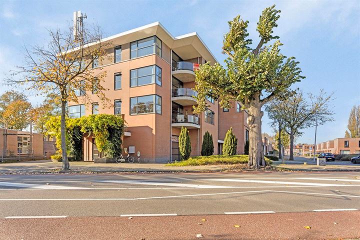 St Wirostraat 8 dans Eindhoven photo