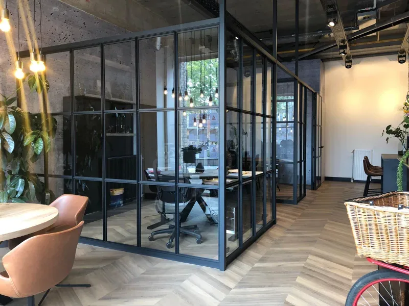 Bürofoto von Staats Huysen