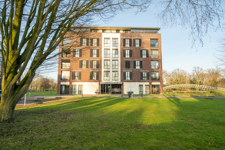 Stadshagen 146 en Delden foto