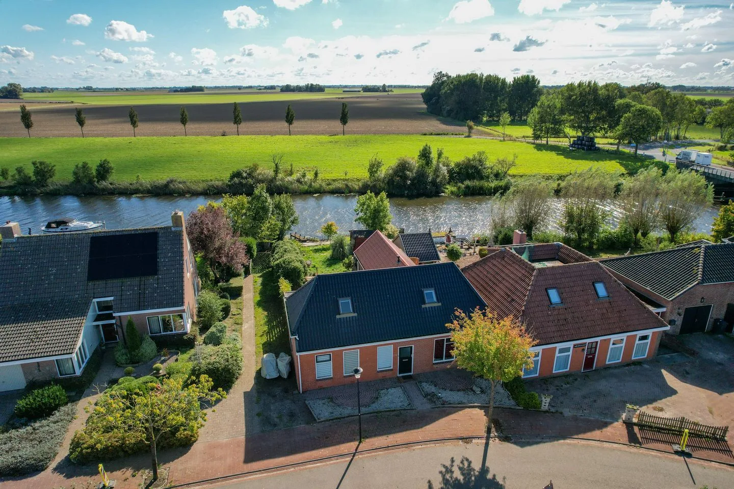 Stadsweg 12 Lauwerzijl