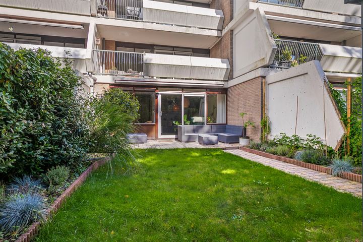 Stadzicht 4 in Leiden Foto