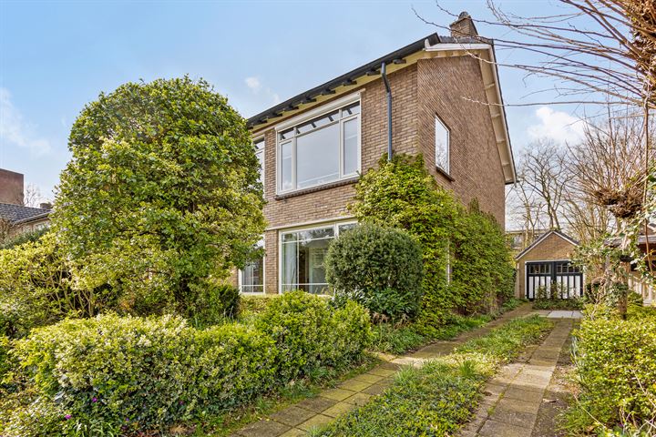 Staringlaan 26 en Apeldoorn foto