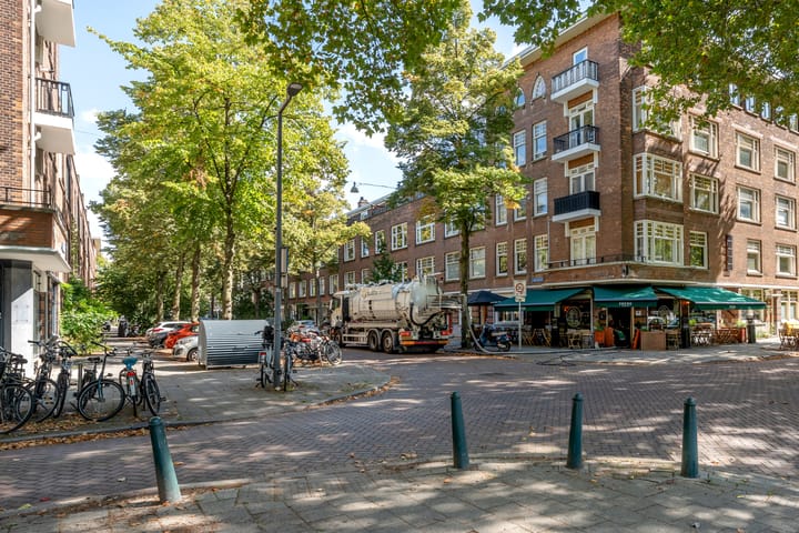 Statenweg 68A en Rotterdam foto