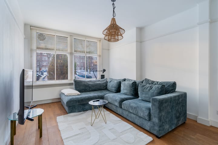 Statenweg 72A in Rotterdam photo