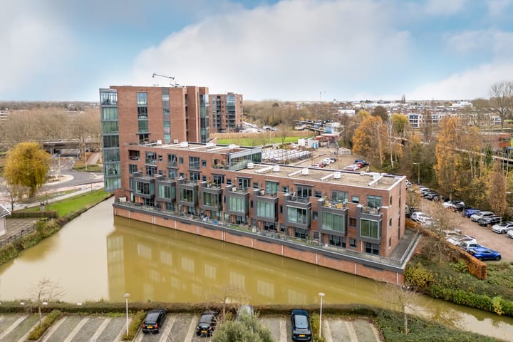Foto de la vivienda Stationsplein 16, Nieuwerkerk aan den IJssel