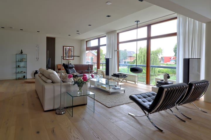 Stationsplein 16 in Steenwijk Foto