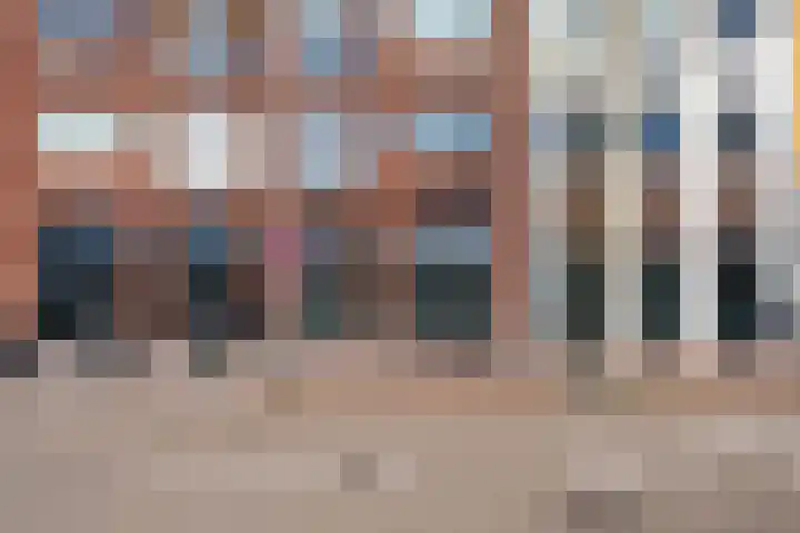 Stationsplein 17 B in Weert