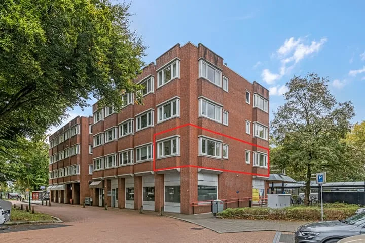 Stationsplein 8 C in Veenendaal