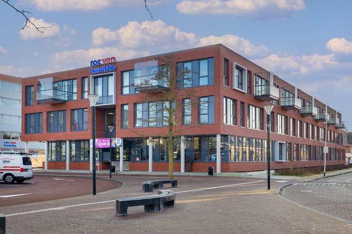 Photo of property Stationsplein West 32, Almelo