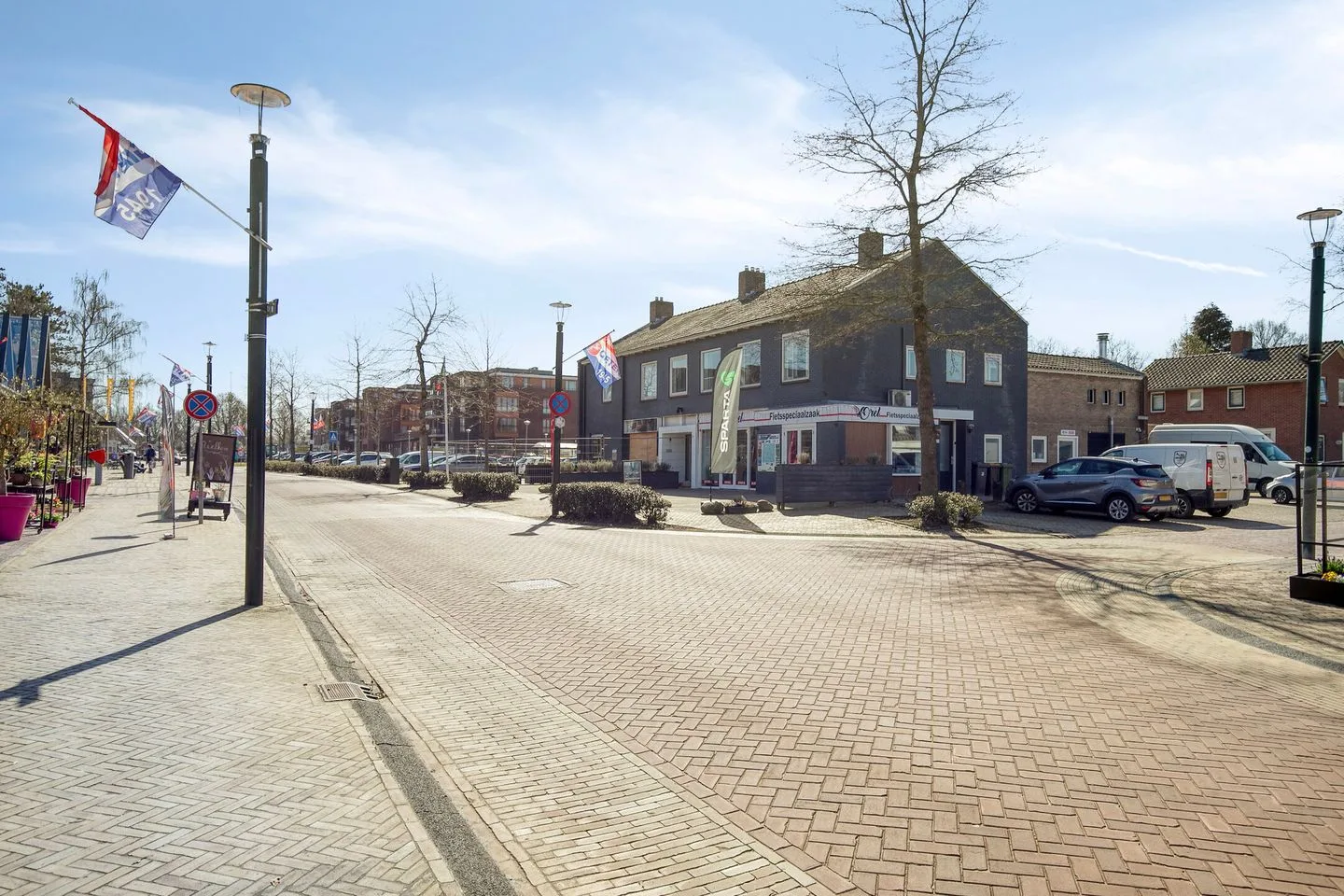 Stationsstraat 22 Gieten foto 2