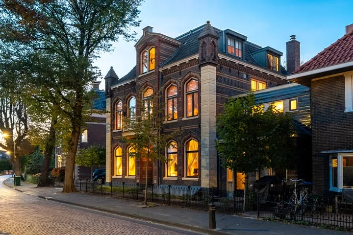 Stationsstraat 3 in Sneek