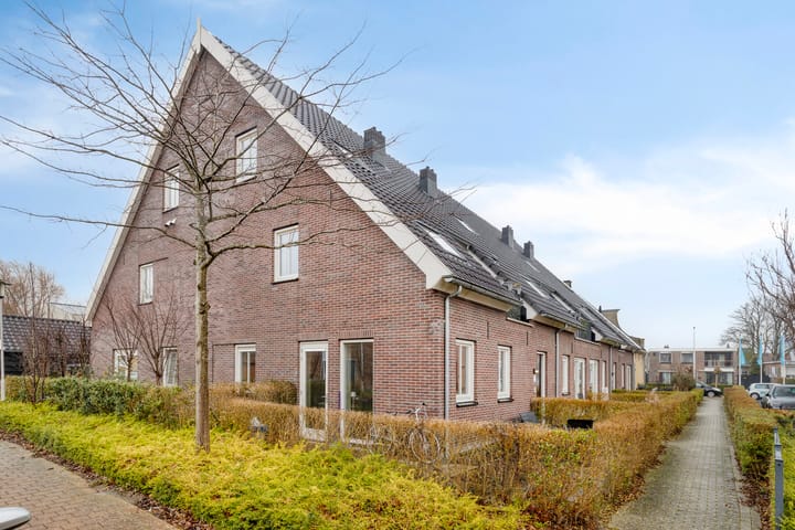 Foto van woning Stationsstraat 30, Spijkenisse