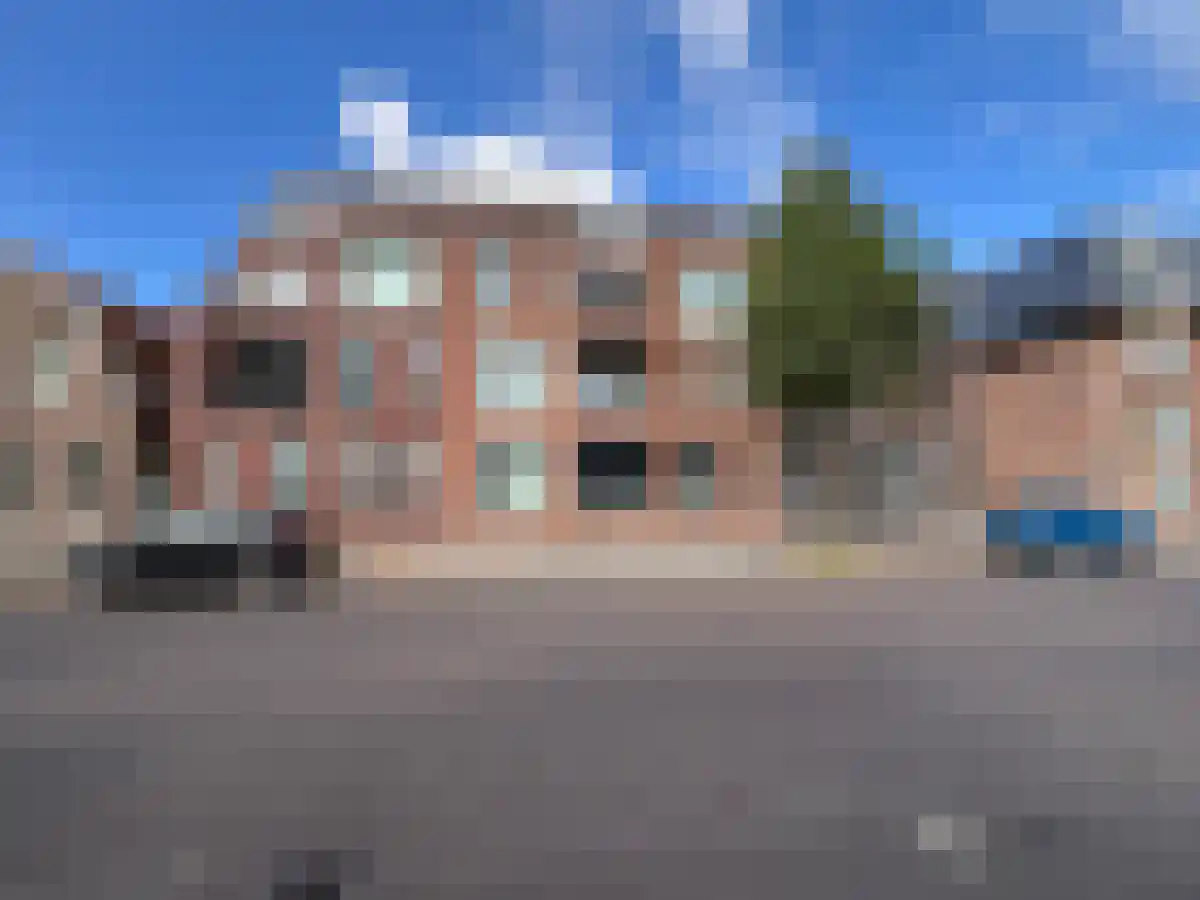 Stationsstraat en Waalwijk