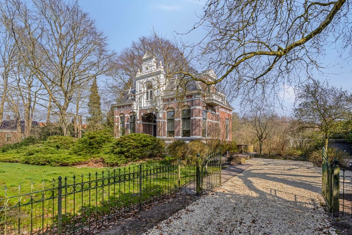 Stationsstraat 94 dans Scheemda photo