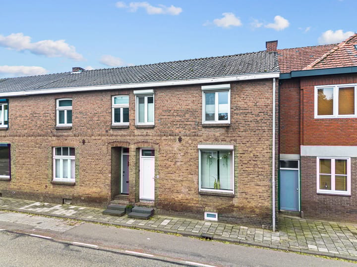 Stationstraat 54 en Beek foto