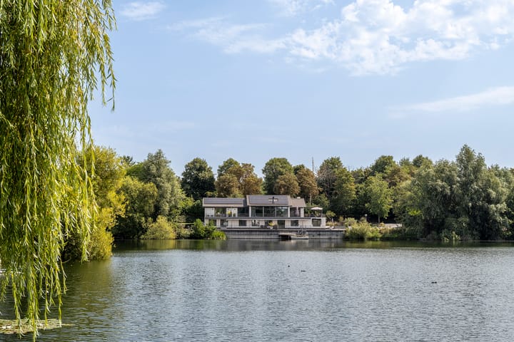 Stationsweg 10 dans Hedel photo