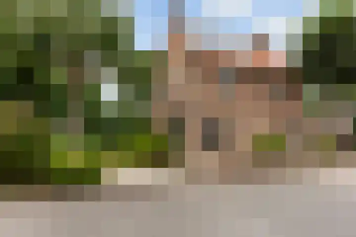 Stationsweg 12 dans De Klomp