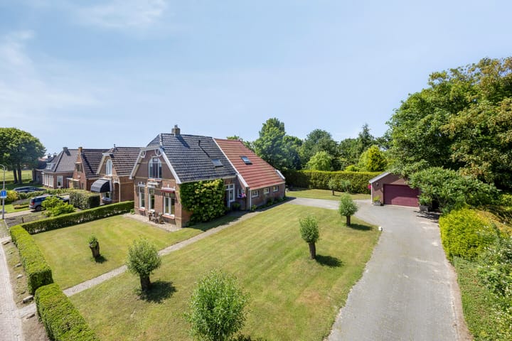 Stationsweg 12 in Blije photo