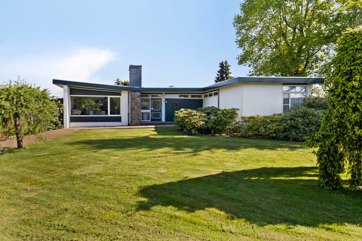 Stationsweg 175 in Oostrum Foto