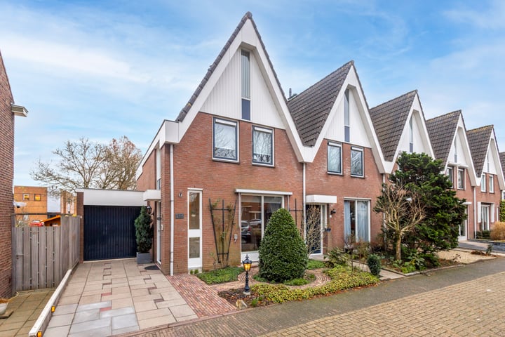 Stationsweg 215 in Sliedrecht Foto