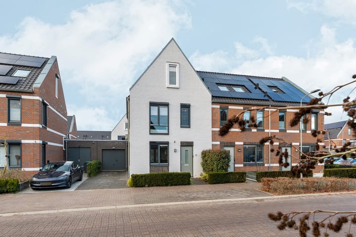 Photo of property Stedelaan 13, Zevenaar