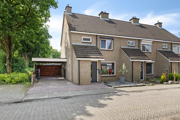 Steenbraam 27 in Ter Apel Foto