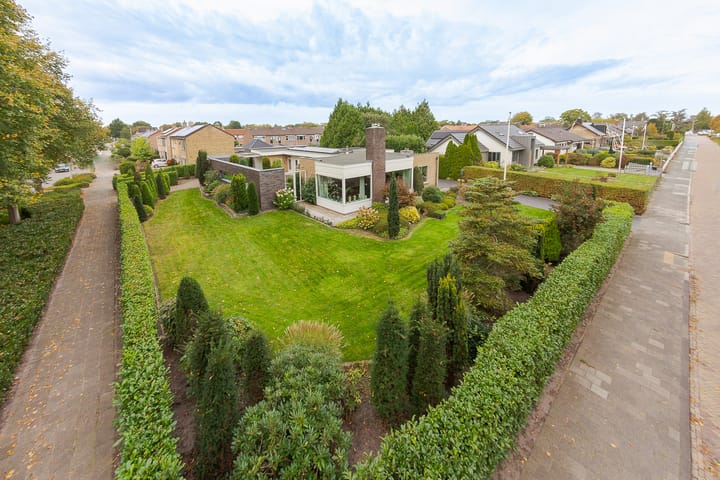 Steenwijkerweg 50 en Wolvega foto