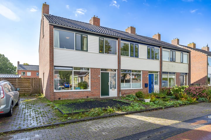 Stein van Malsenstraat 15 en Niezijl foto