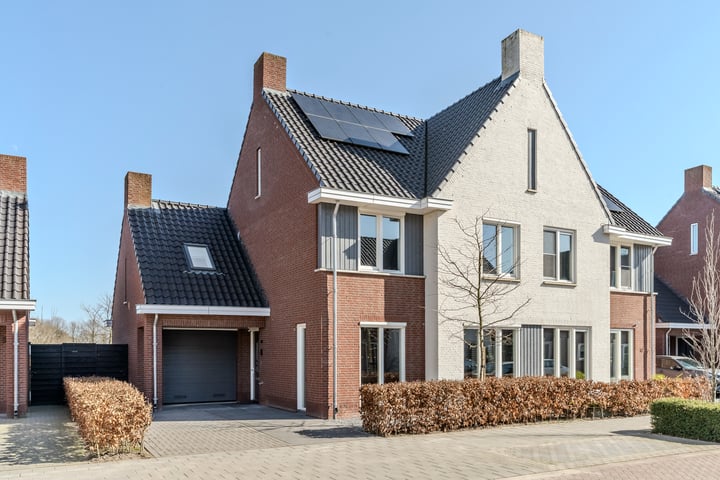 Stellingmolenstraat 8 en Loon op Zand foto