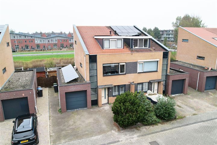 Photo of property Steppestraat 10, Purmerend