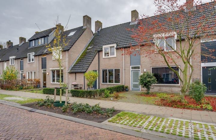 Sterkenhoeve 11 in Rijen