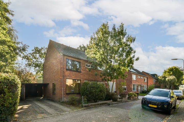 Photo of property Stichtstraat 16, Loenersloot