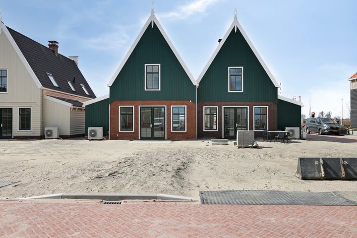 Stiereveld 15 in Watergang Foto