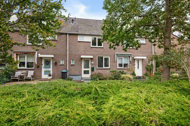 Stijn Streuvelsplantsoen 18 in Hillegom Foto