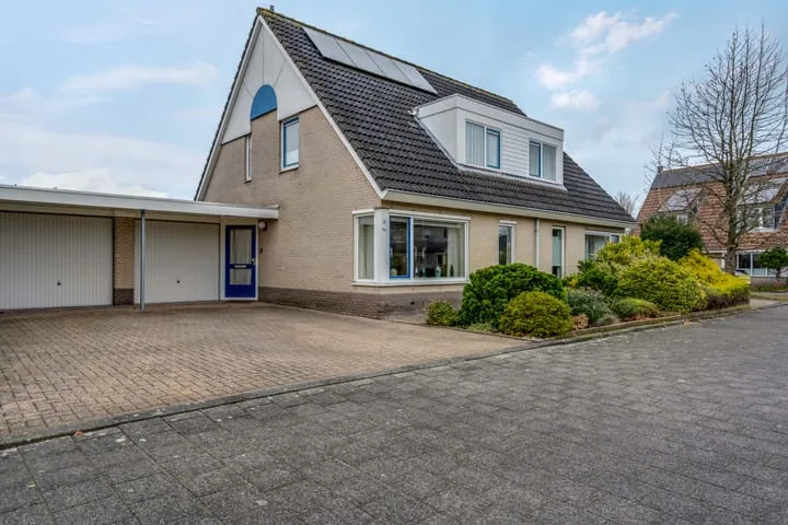 Stobbenven 14 in Roden