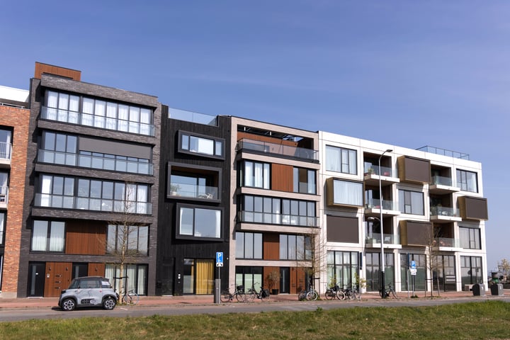 Strandeilandlaan 165E in Amsterdam foto