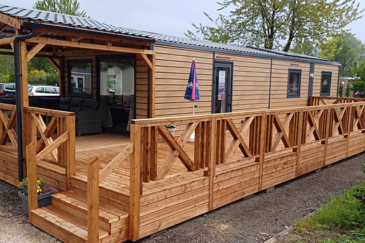 Strandweg 2n in Kropswolde Foto