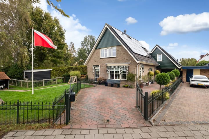 Strick van Linschotenstraat 92 in Linschoten foto