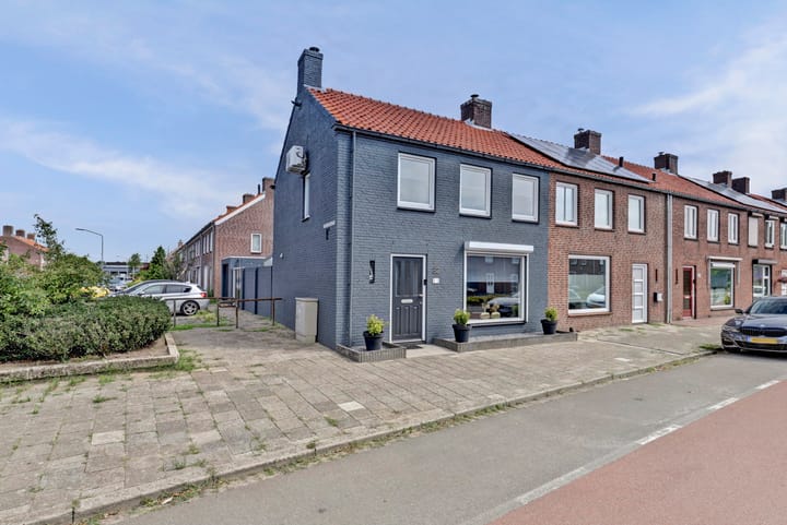 Strijenstraat 32 in Oosterhout Foto