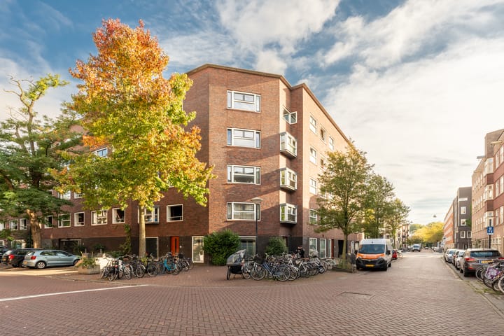 Sumatrastraat 207S in Amsterdam foto