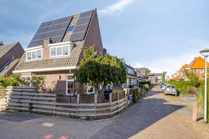 Sumatrastraat 24 en Leeuwarden foto