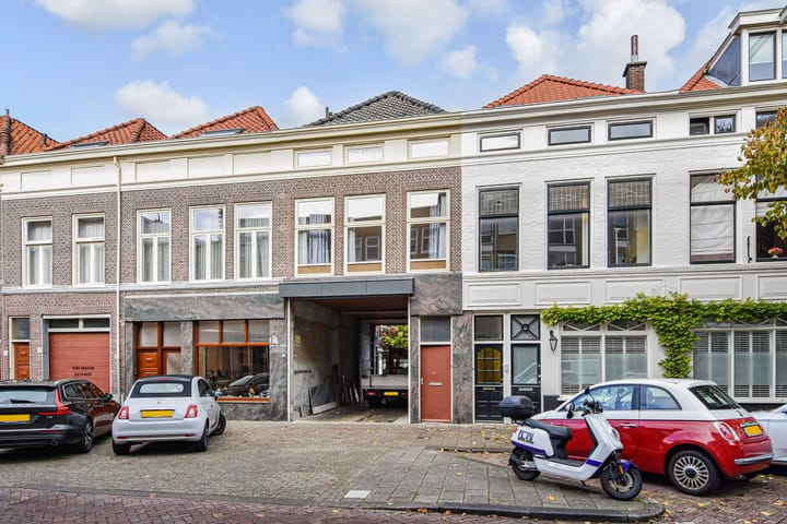 Photo of property Sumatrastraat 34, 's-Gravenhage