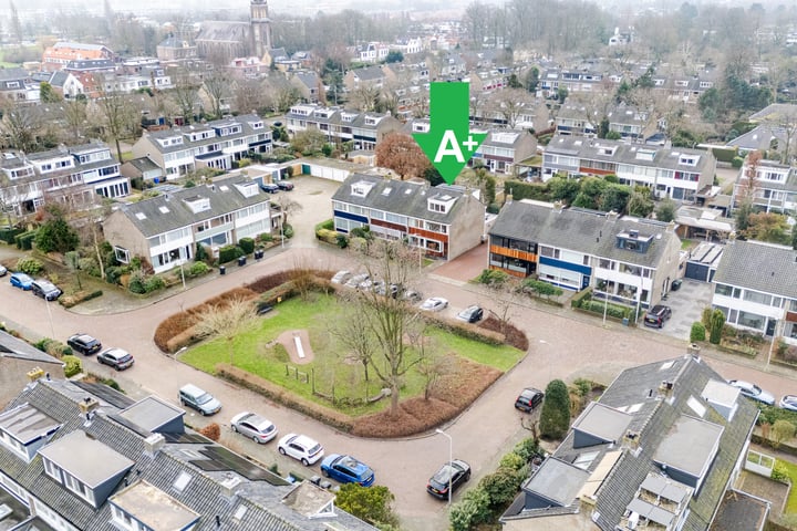 Sweelinckhof 11 in Voorschoten photo