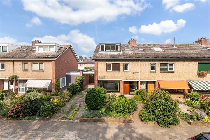 Symfoniestraat 23 in Apeldoorn Foto