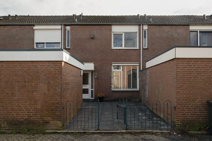 Symfoniestraat 8 in Enschede photo