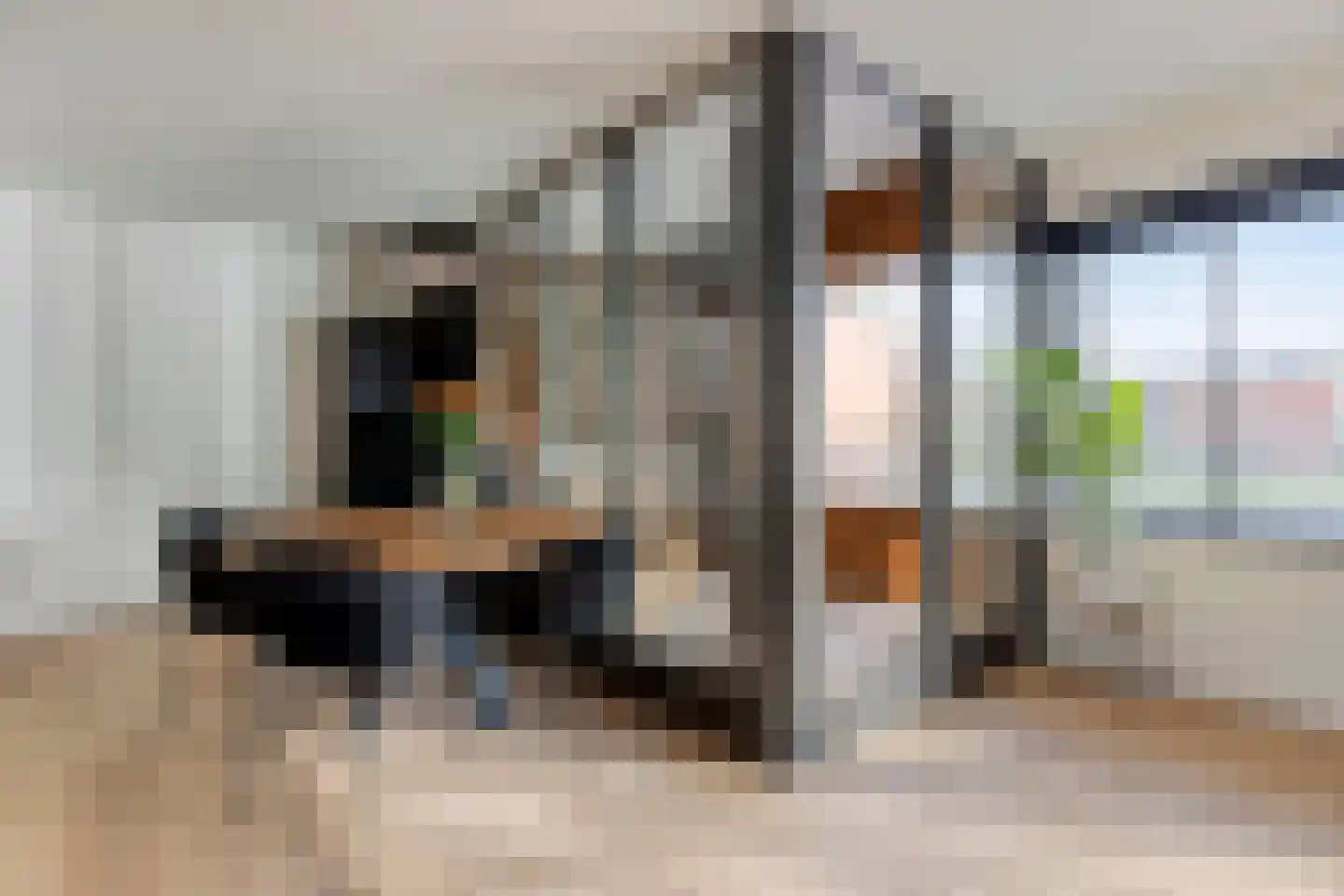 't Cour 2 Helmond thumbnail 4