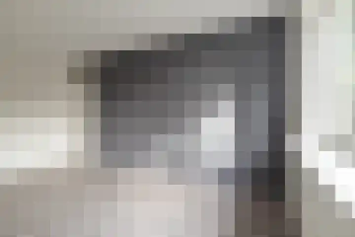 't Emmerrik 11 Tolbert thumbnail 15